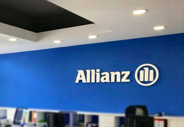 Scritte in polistirolo 3d personalizzate per assicurazioni Allianz - progetto versione Prestige