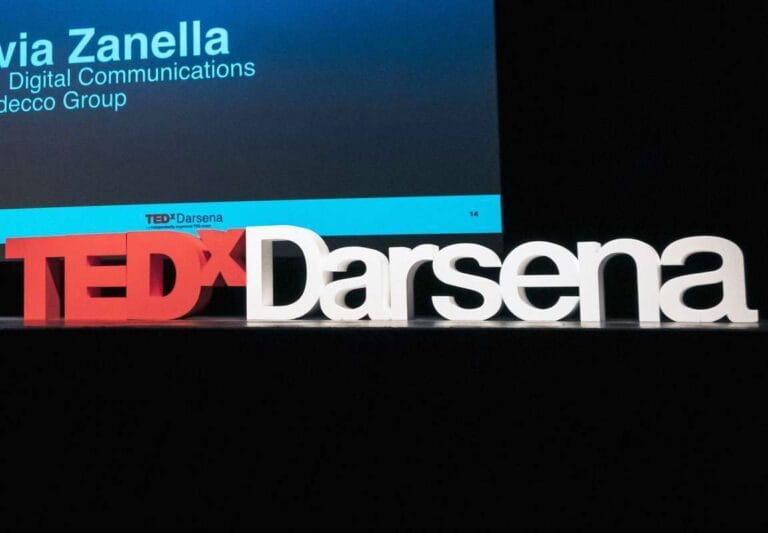 Lettere in polistirolo 3d personalizzate per conferenza TEDx Darsena - progetto versione Premium
